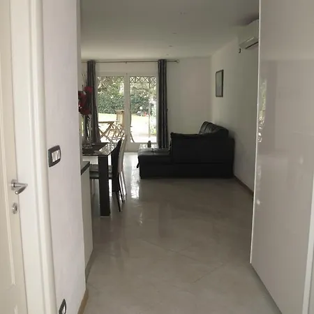 Angelina Jardin Apartmán *